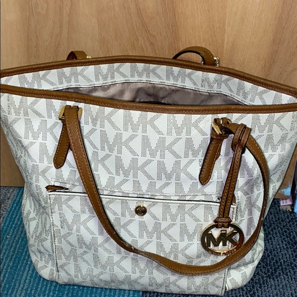 Cream Michael Kors Tote